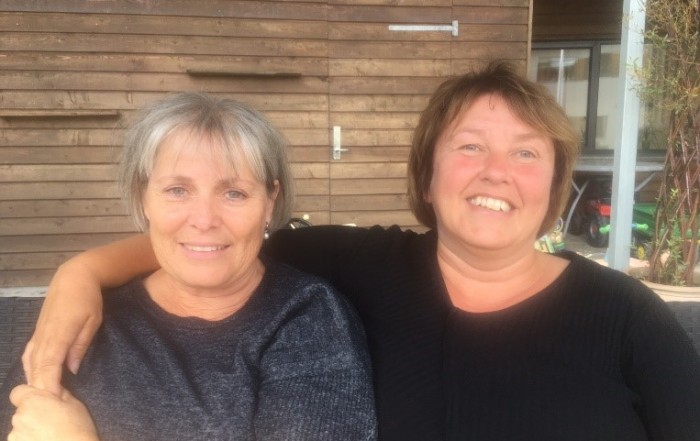 Annette Jensen, leder af Plejecentre Midt, Thisted Kommune (tv) og Lone Saaby, leder af plejehjemmet Kristianslyst, Thisted Kommune (th).